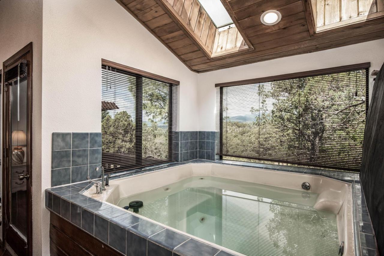 Christi And Dons Nuthouse Villa Ruidoso Ngoại thất bức ảnh
